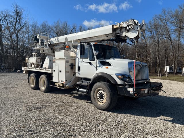 Image of International Workstar equipment image 4