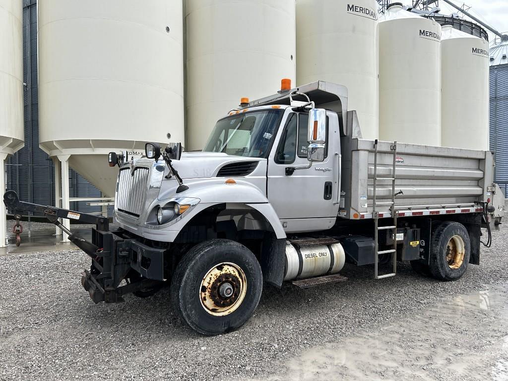 Image of International Workstar 7400 Primary image