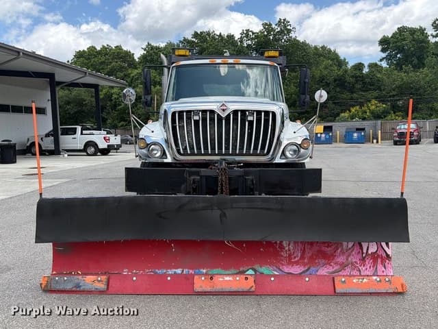 Image of International 7400 Workstar equipment image 1