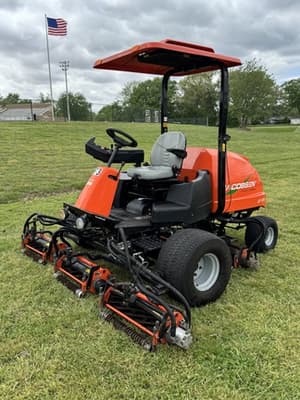 2013 Jacobsen LF-570 Image