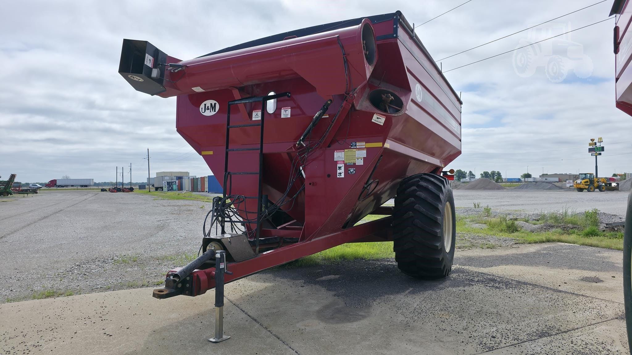 2013 J&M 875-18 Equipment Image0