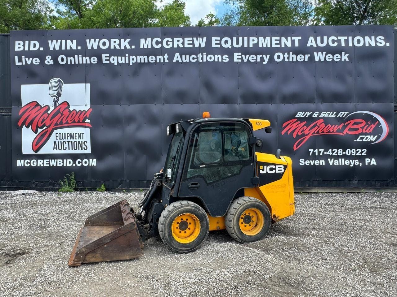 2013 JCB 190 Equipment Image0