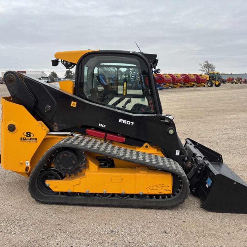 2013 JCB 260T Equipment Image0