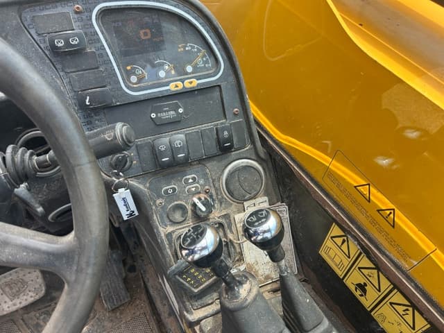 Image of JCB 535-140 equipment image 3