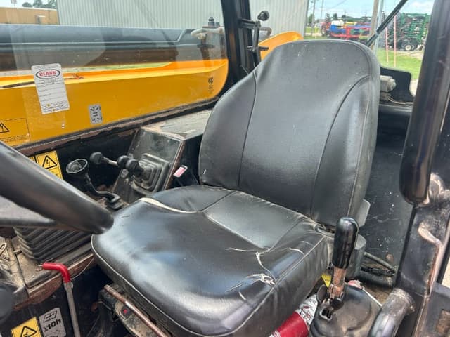 Image of JCB 535-140 equipment image 4