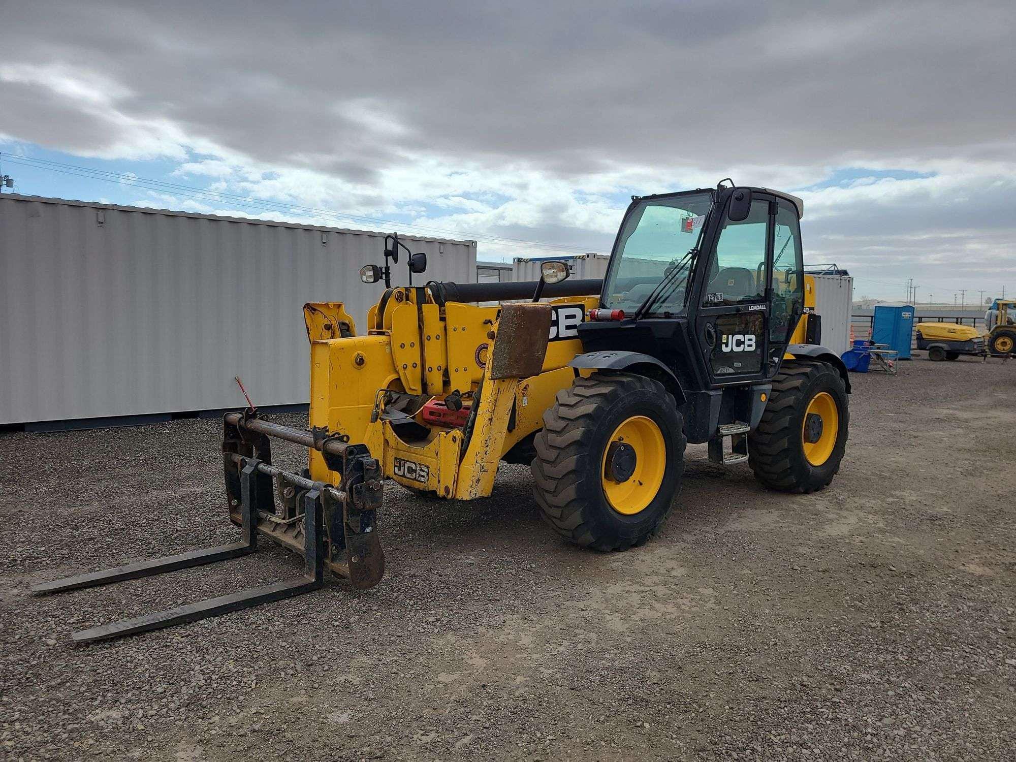 Main image JCB 550-170