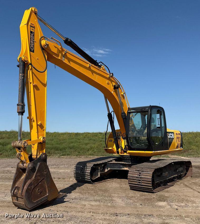 Image of JCB JS220LC Primary image