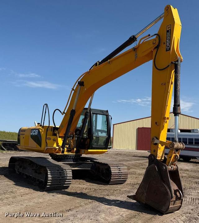 Image of JCB JS220LC equipment image 2