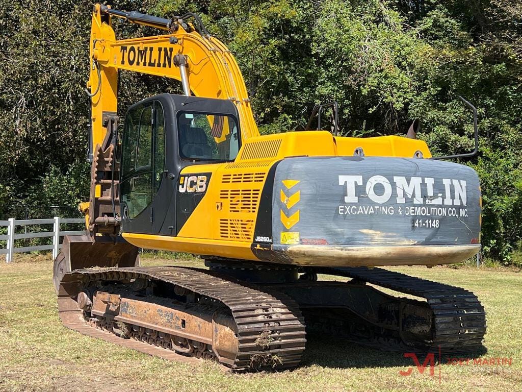 Main image JCB JS260