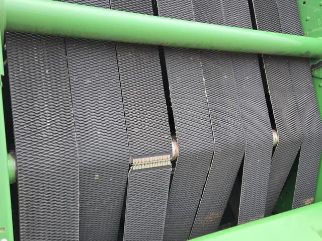 Image of John Deere 569 Premium equipment image 4