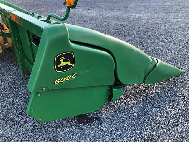 Image of John Deere 608C equipment image 3