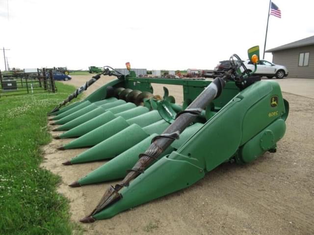 Image of John Deere 608C equipment image 1