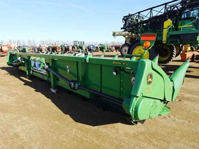 Image of John Deere 612C equipment image 3