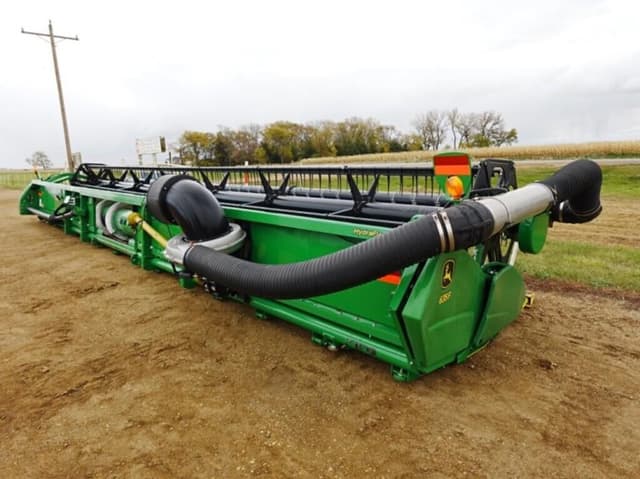 Image of John Deere 635F equipment image 3