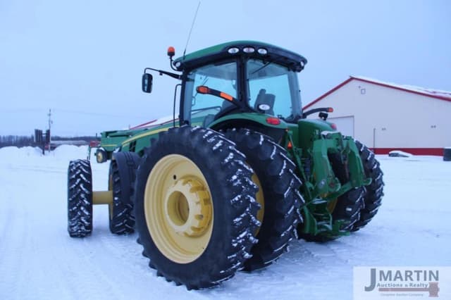 Image of John Deere 8335R equipment image 3