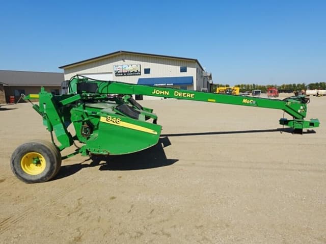 Image of John Deere 946 equipment image 1