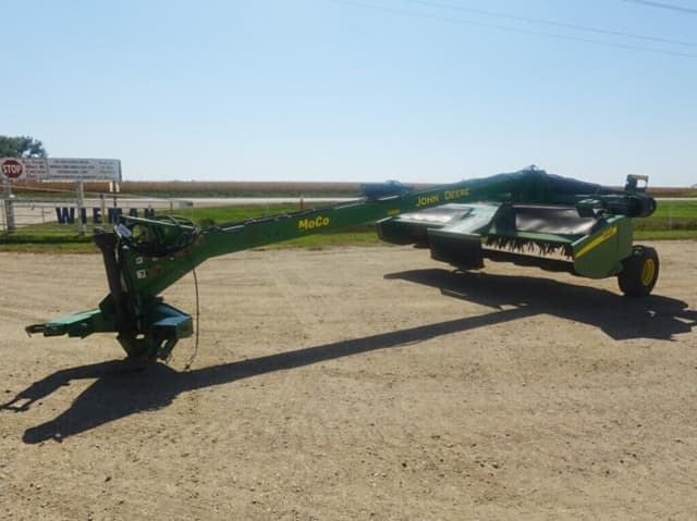 Image of John Deere 946 equipment image 2