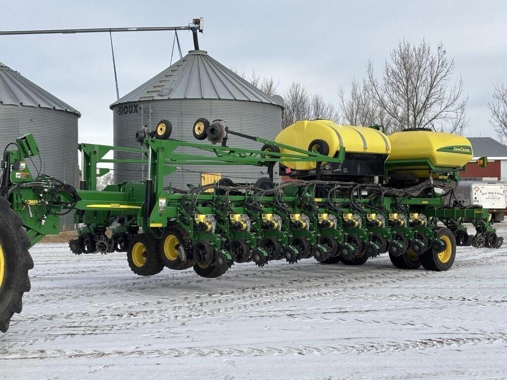 Main image John Deere DB60