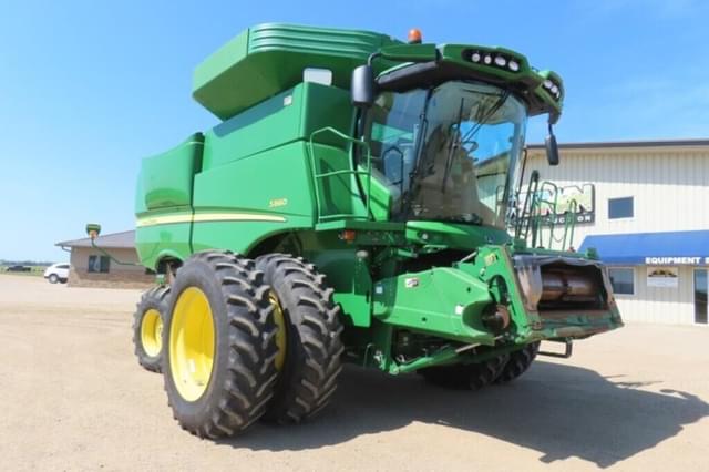 Image of John Deere S660 equipment image 2
