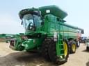2013 John Deere S680 Image