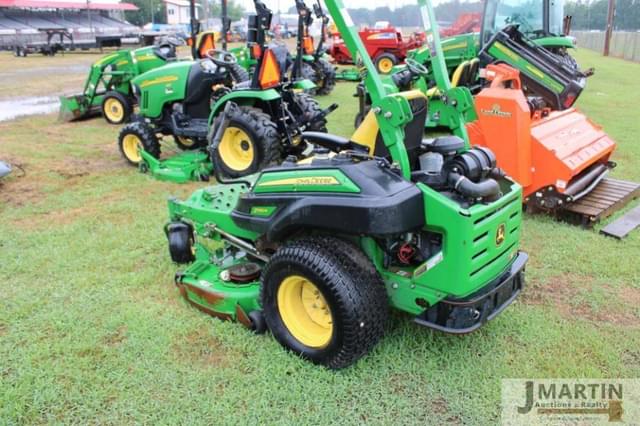 Image of John Deere Z930R equipment image 2