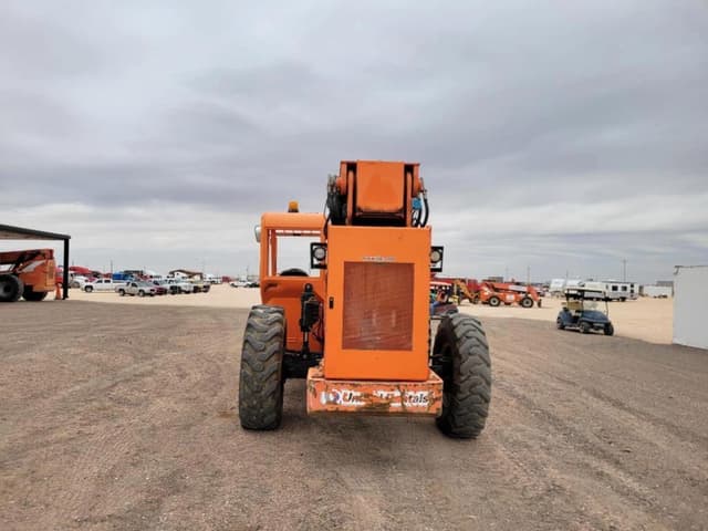 Image of JLG 10054 equipment image 3