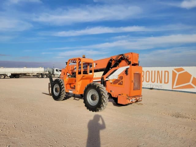 Image of JLG 10054 equipment image 2
