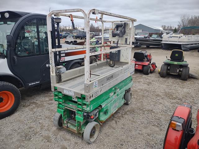 Image of JLG 1930ES equipment image 2