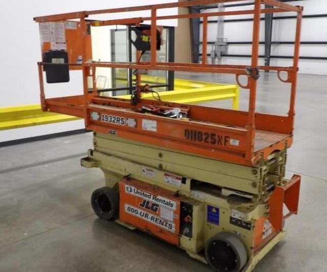 Image of JLG 1932R  equipment image 1