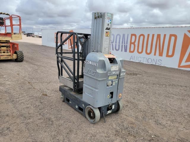 Image of JLG 20MVL equipment image 2