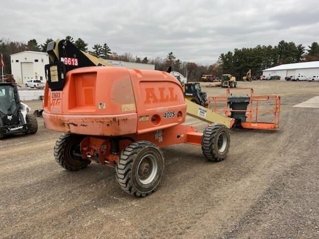 Image of JLG 400S equipment image 3