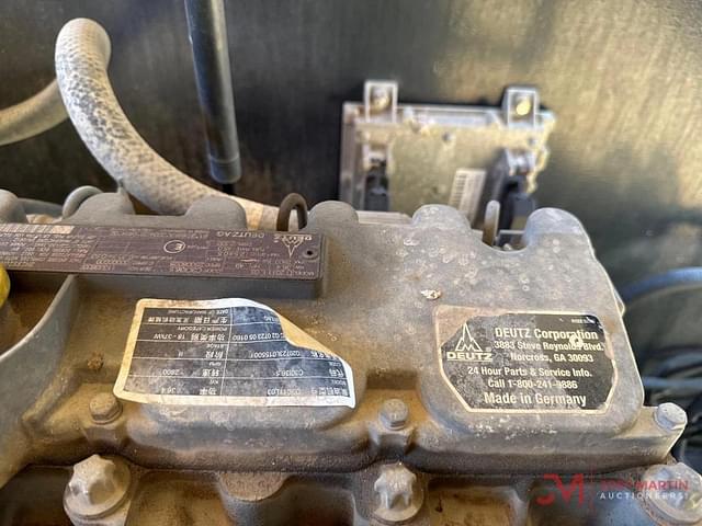 Image of JLG 400S equipment image 4