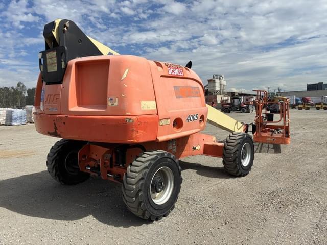 Image of JLG 400S equipment image 2
