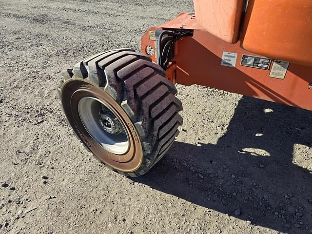 Image of JLG 450AJ equipment image 4