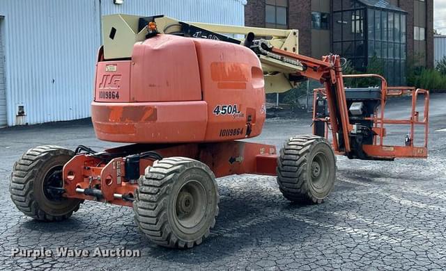 Image of JLG 450AJ equipment image 4