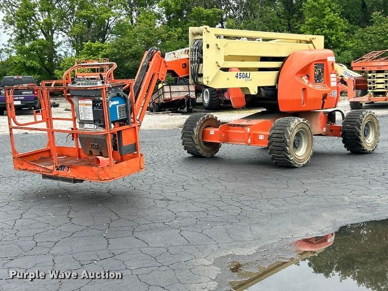 2013 JLG 450AJ Equipment Image0