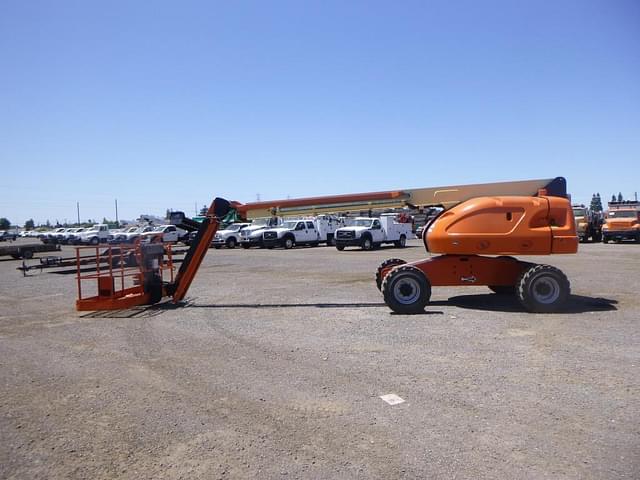 Image of JLG 460SJ equipment image 4