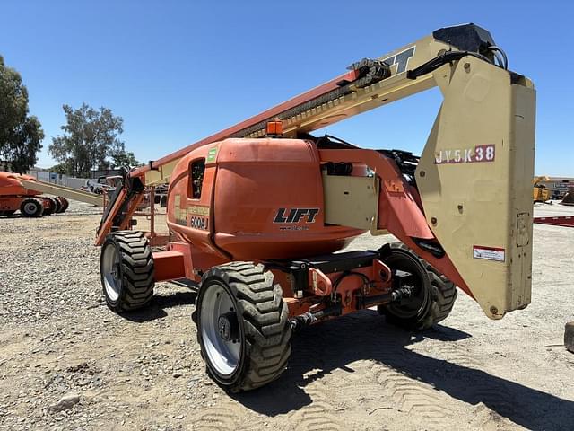 Image of JLG 600AJ equipment image 3
