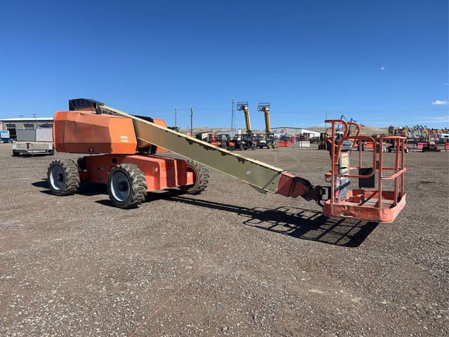 Image of JLG 600S equipment image 1