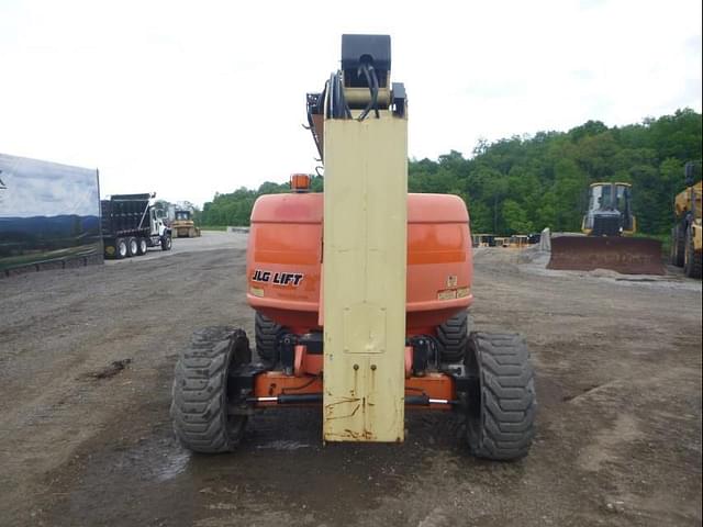 Image of JLG 600AJ equipment image 1