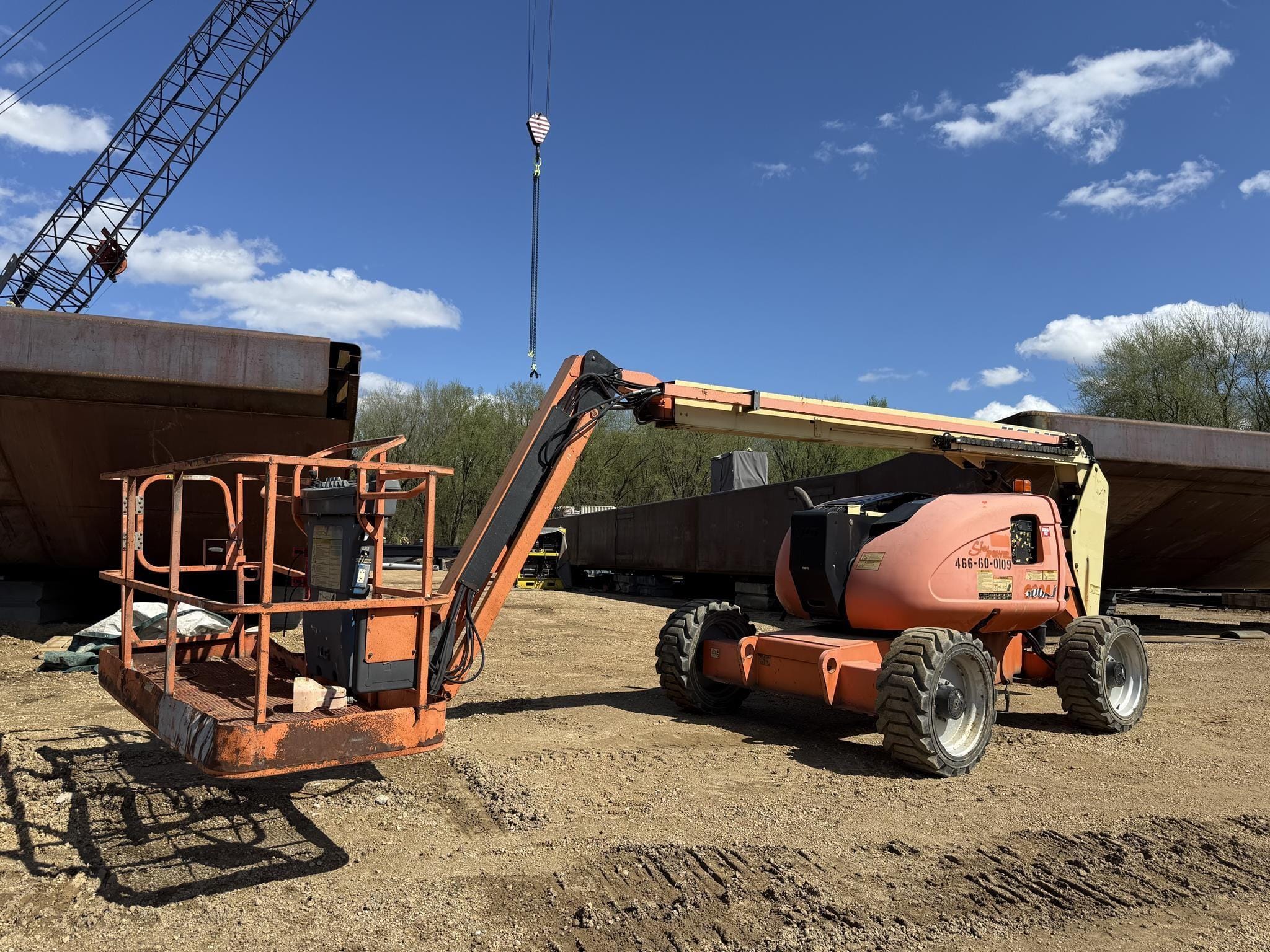 2013 JLG 600AJ Equipment Image0