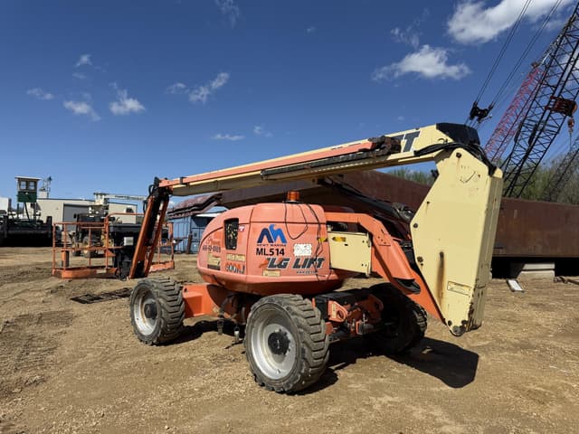 Image of JLG 600AJ equipment image 2