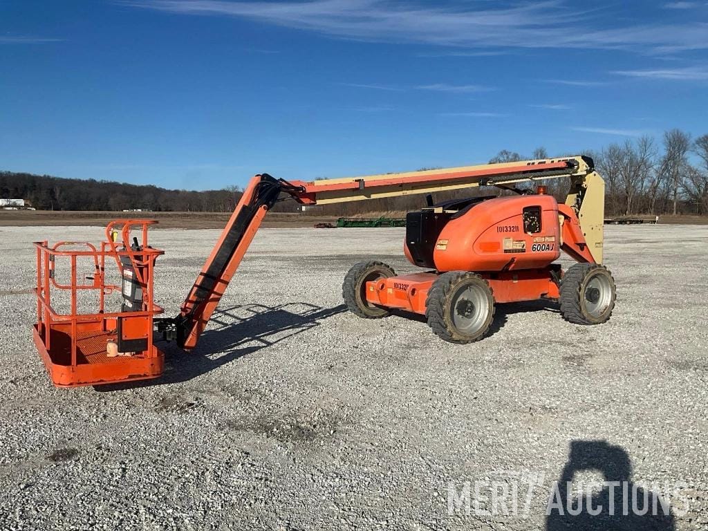2013 JLG 600AJ Equipment Image0