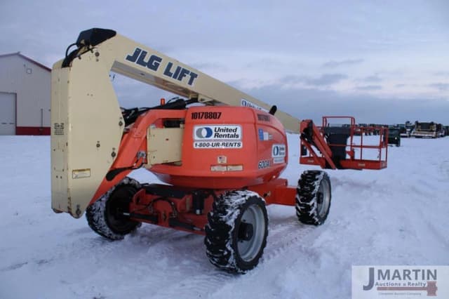 Image of JLG 600AJ equipment image 2