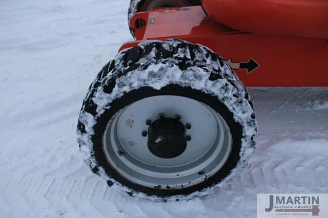 Image of JLG 600AJ equipment image 4