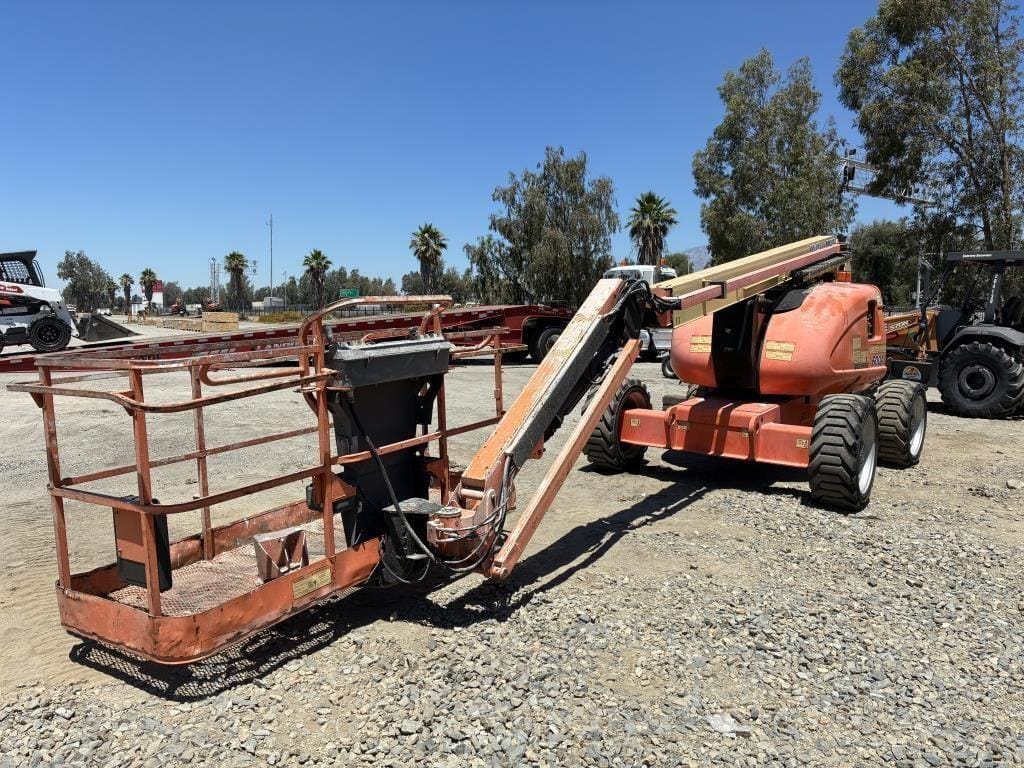 2013 JLG 600AJ Equipment Image0