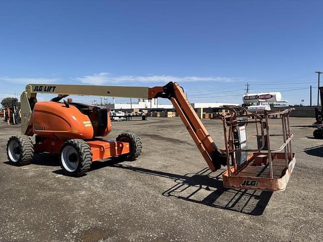 Image of JLG 600AJ equipment image 1