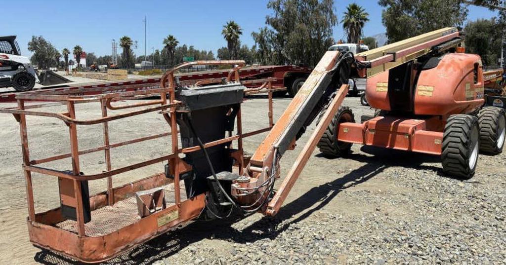 Image of JLG 600AJ Primary image