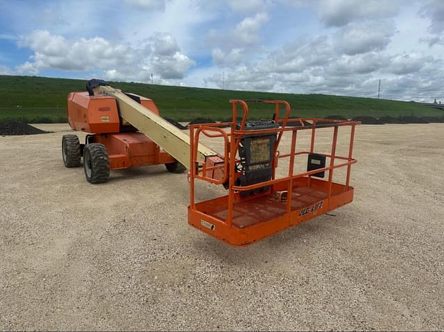 Image of JLG 600S equipment image 2