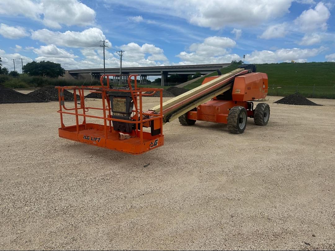 Image of JLG 600S Primary image